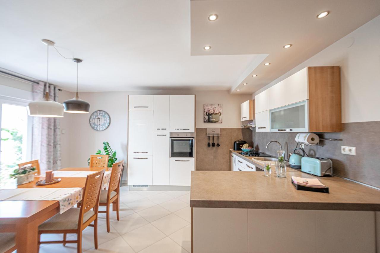 Two-Bedroom Apartment In Crikvenica Xcvii Zewnętrze zdjęcie